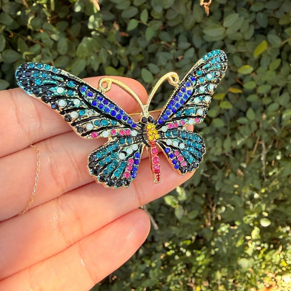 Brooch Colorful Butterfly Brooch - Picture 3 of 6